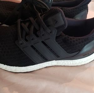 ADIDAS ULTRABOOST RUNNING SHOES